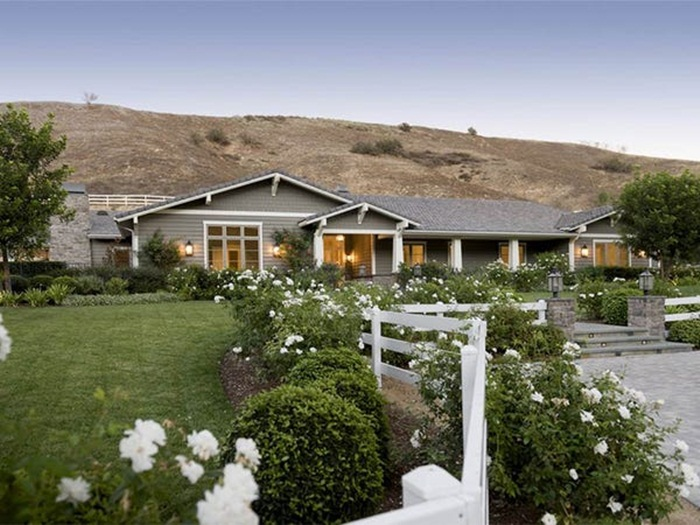 Khối bất động sản đồ sộ của tỷ phú vừa bị Forbes tước danh hiệu - 6