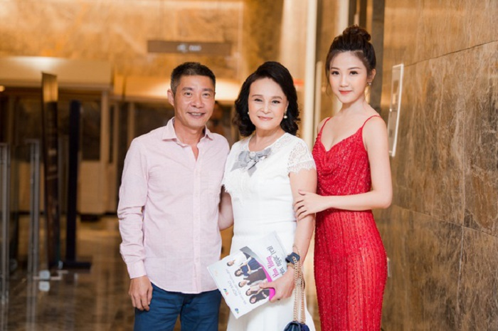 'Nữ hoàng màn ảnh' kể chuyện buôn long nhãn, bị ung thư vẫn buôn bất động sản - 2