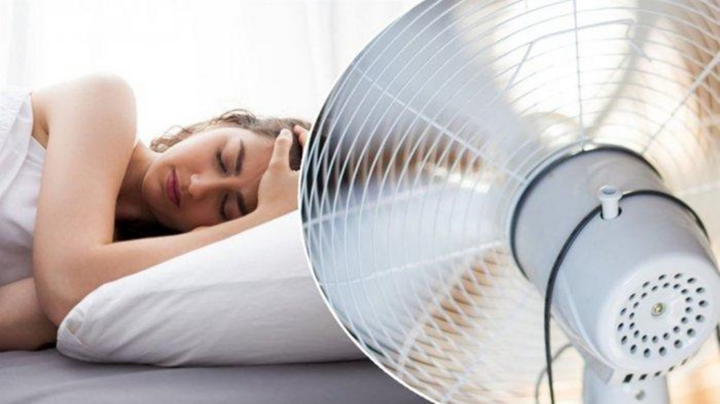 Quạt, điều hòa phả thẳng vào người: Coi chừng liệt mặt - 1