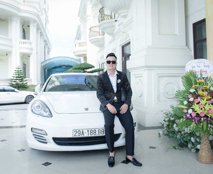 Ngắm dàn xe biển đẹp của đại gia Đăng Khoa - 2