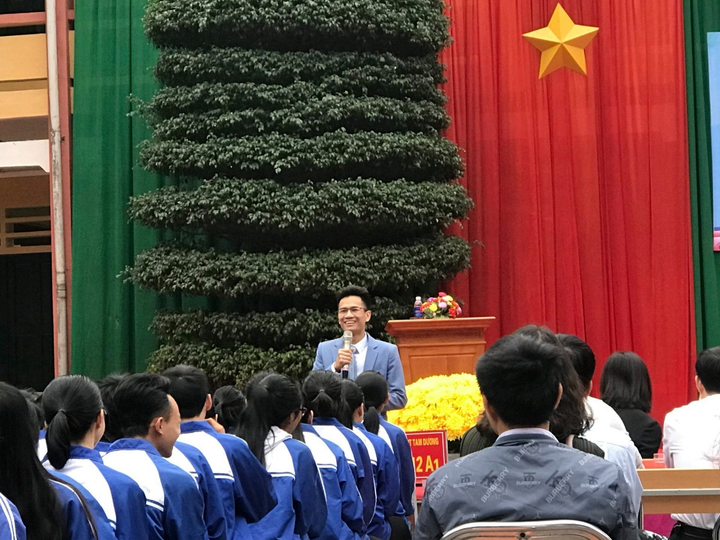 Bật mí phương pháp dạy hình học online 'đột phá' từ thầy Phạm Hữu Giang - 3