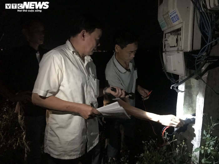 Dân Hải Phòng khốn khổ sống cảnh 'tắt đèn' những ngày nóng bức - 5