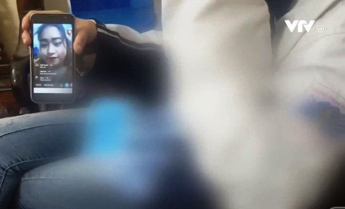 Khởi tố 4 đối tượng liên quan vụ mua bán trinh tiết trẻ em ở Ba Vì - 1