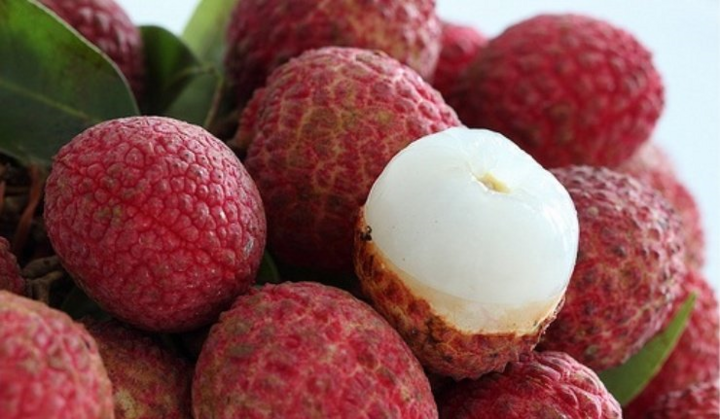 Những ai không nên ăn nhiều vải? - 1