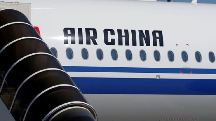 Các hãng hàng không chở khách của Trung Quốc có thể bị cấm bay tới Mỹ - 1