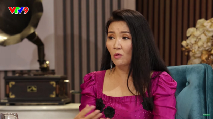 Ngân Quỳnh: Tôi vẫn đứng hát trên sân khấu nhưng tên tuổi hoàn toàn bị lãng quên - 2