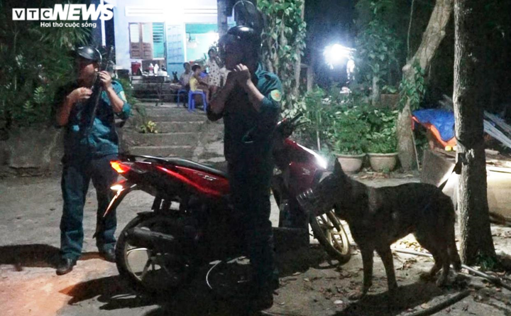 Hàng trăm chiến sỹ cùng chó nghiệp vụ truy bắt kẻ vượt tù trốn trên đèo Hải Vân - 6