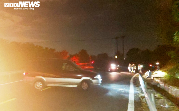 Hàng trăm chiến sỹ cùng chó nghiệp vụ truy bắt kẻ vượt tù trốn trên đèo Hải Vân - 5