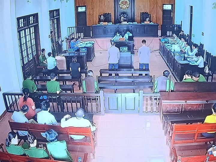 Xét xử vụ container đâm Innova đi lùi: VKS đề nghị giữ nguyên mức án sơ thẩm - 1