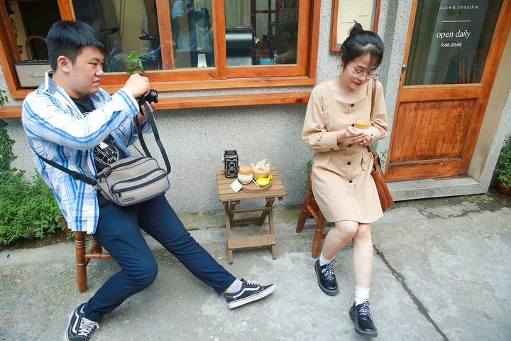 Phố Hàn Quốc giữa lòng Hà Nội khiến giới trẻ ngất ngây - 6