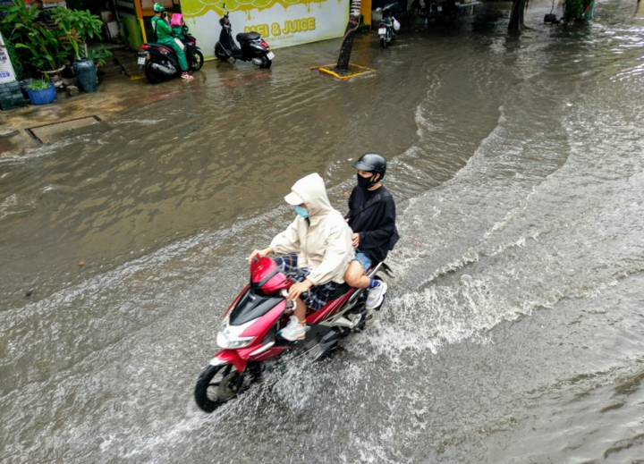 Những nơi cứ mưa là ngập ở TP.HCM - 1