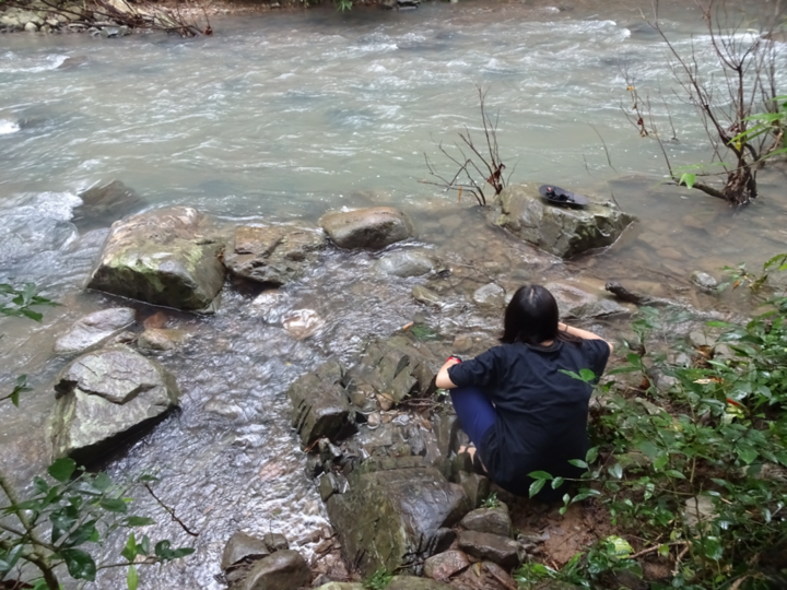 Cú chết hụt trên cung đường trek đẹp nhất Việt Nam - 8