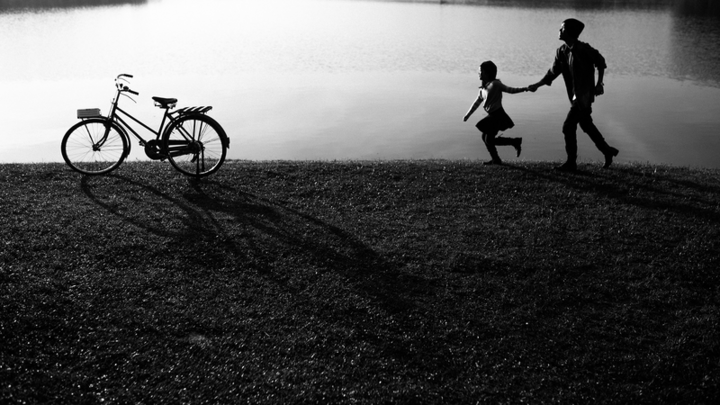 Bộ ảnh ông bố đơn thân cùng con gái 'đốn tim' cộng đồng mạng - 3