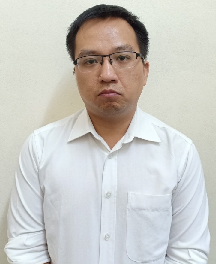 Bắt giam chuyên viên Cục Kiểm định Hải quan - 1