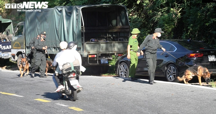 Dừng bay flycam, tập trung truy vết kẻ giết người Triệu Quân Sự ở rừng Hải Vân - 2