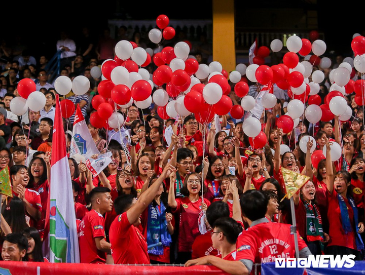 BLV Quang Tùng: HAGL là đội bóng không có ý tưởng, thiếu tính tổ chức - 2