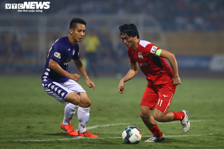 Xuân Trường lặng lẽ trên khán đài, một mình Tuấn Anh không gánh nổi HAGL - 3