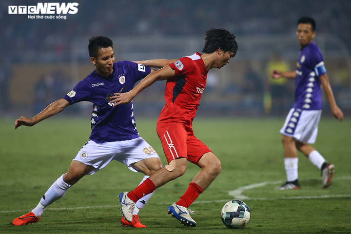 Xuân Trường lặng lẽ trên khán đài, một mình Tuấn Anh không gánh nổi HAGL - 4