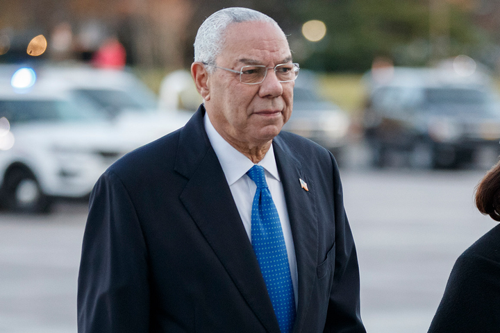 Bị cựu Ngoại trưởng Colin Powell chỉ trích nói dối, ông Trump phản bác ra sao? - 1