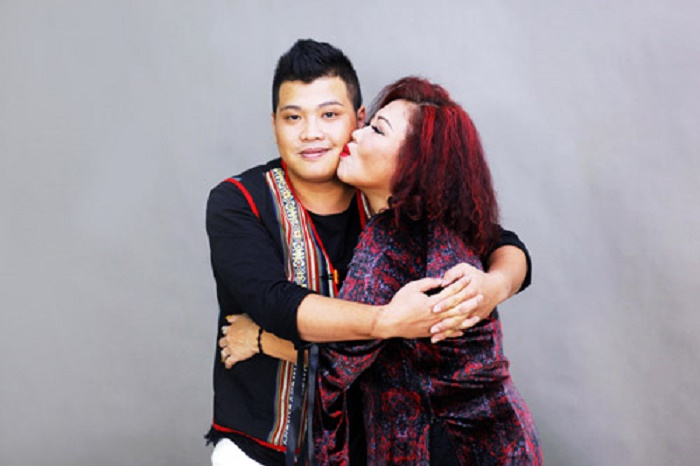 Siu Black: Từ nổi tiếng, vỡ nợ đến những ngày bình yên làm rẫy, nuôi heo - 6