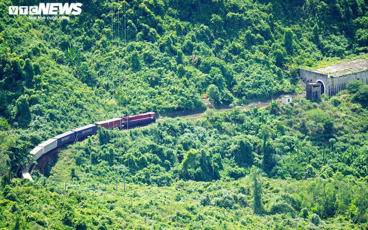 Tài liệu cho thấy Triệu Quân Sự chưa thoát khỏi núi Hải Vân bằng tàu hỏa - 1