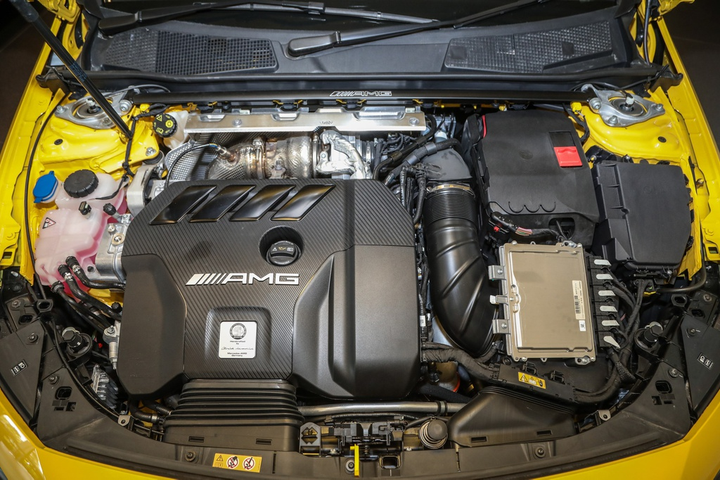 Ra mắt Mercedes-AMG A45 S 4Matic Edition 1, sản xuất giới hạn 20 xe - 12