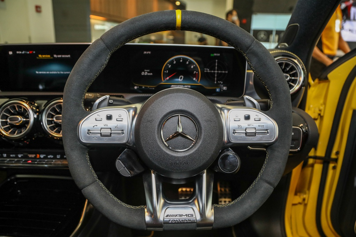 Ra mắt Mercedes-AMG A45 S 4Matic Edition 1, sản xuất giới hạn 20 xe - 8