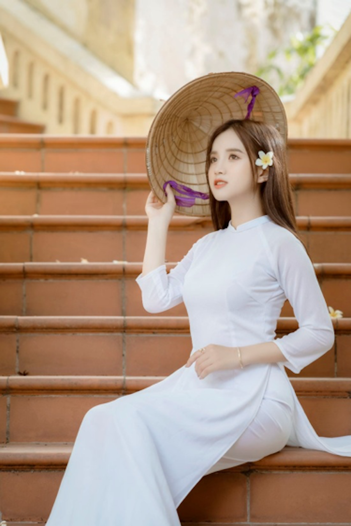 Ngắm nhan sắc trong veo của nữ sinh Đại học Hà Nội - 4