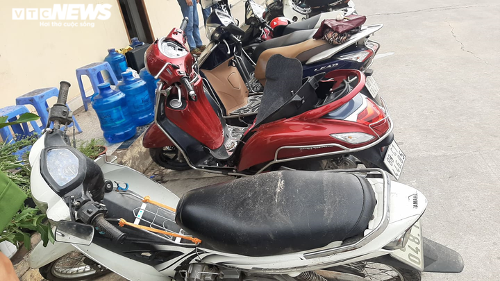 Hiện trường đổ nát, tan hoang sau vụ lốc xoáy san phẳng xưởng gỗ ở Vĩnh Phúc - 7