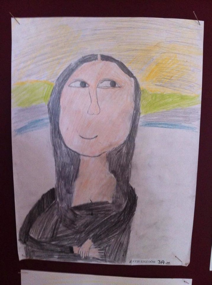 Cười đau bụng với loạt tranh trẻ nhỏ vẽ bố mẹ và vạn vật - 3