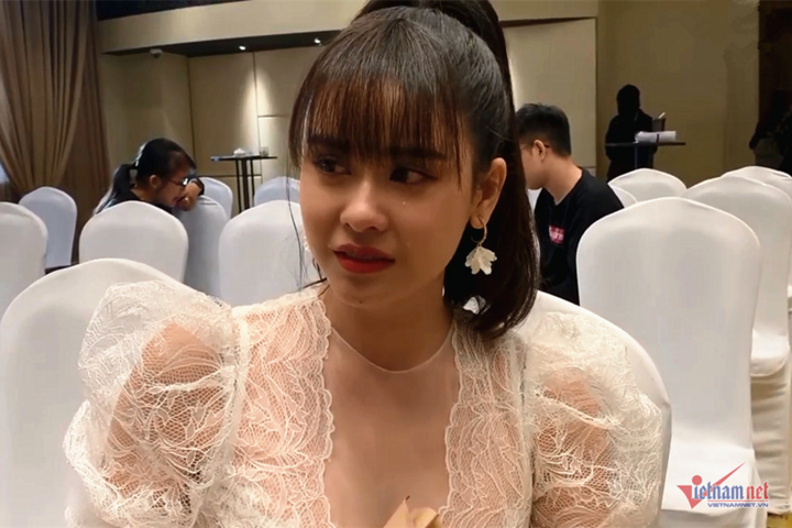 Trương Quỳnh Anh: 'Khóc một mình tội nghiệp lắm, tôi cần một bờ vai' - 1