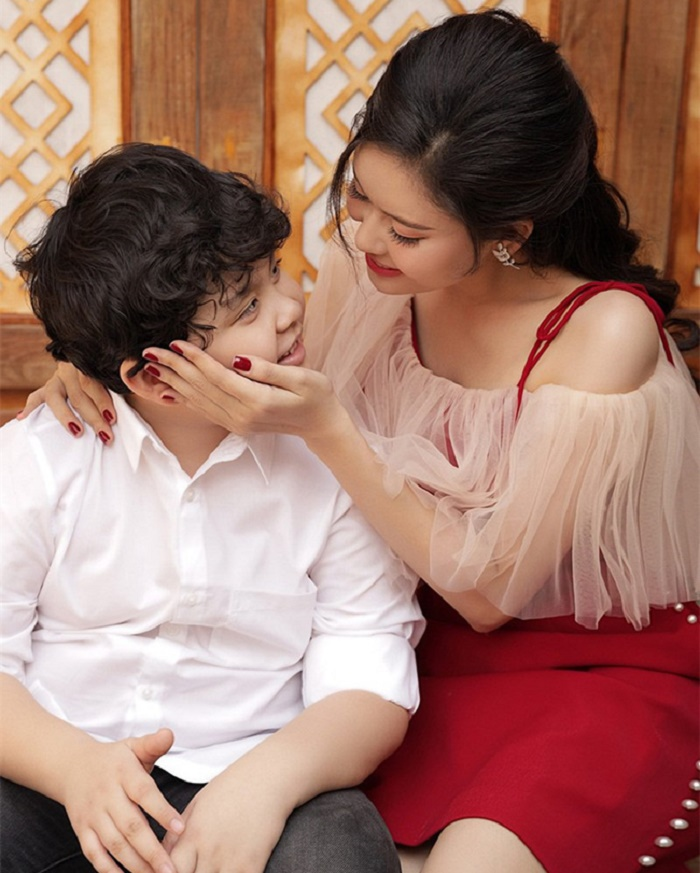 Trương Quỳnh Anh: 'Khóc một mình tội nghiệp lắm, tôi cần một bờ vai' - 3