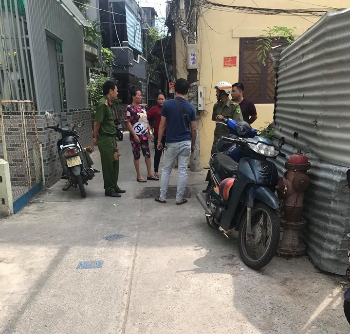 Sư cô tát bôm bốp vào mặt tiểu ni: Ngôi chùa vẫn đóng kín cửa - 2