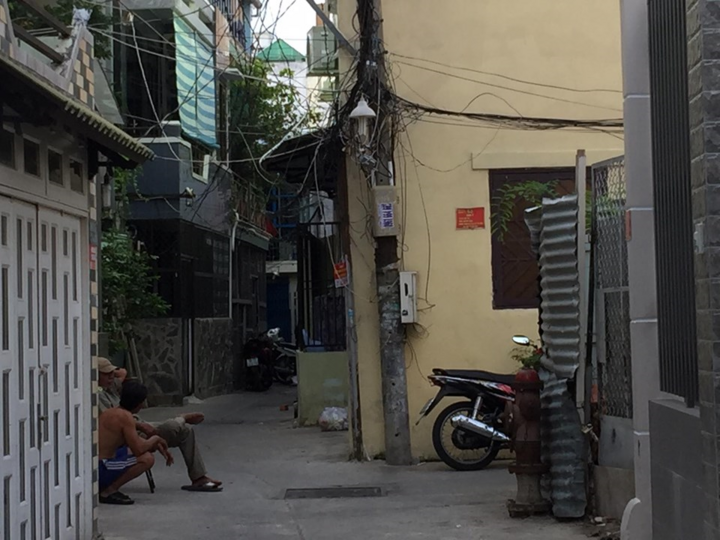 Sư cô tát bôm bốp vào mặt tiểu ni: Ngôi chùa vẫn đóng kín cửa - 3