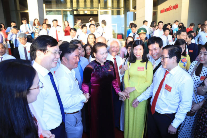 Mạng xã hội nhiều thông tin nhưng không thay thế được báo chính thống - 3