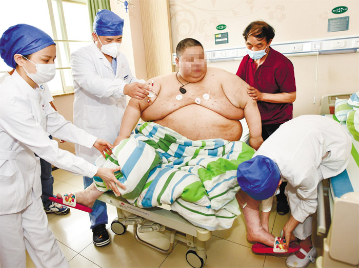 Sau thời gian cách ly vì dịch, nam thanh niên tăng thêm hơn 100kg - 1