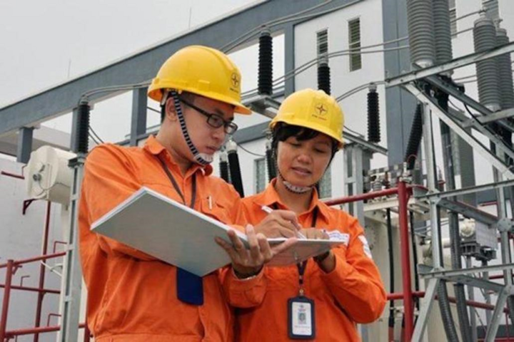 Gần 27 triệu khách hàng được giảm tiền điện - 1