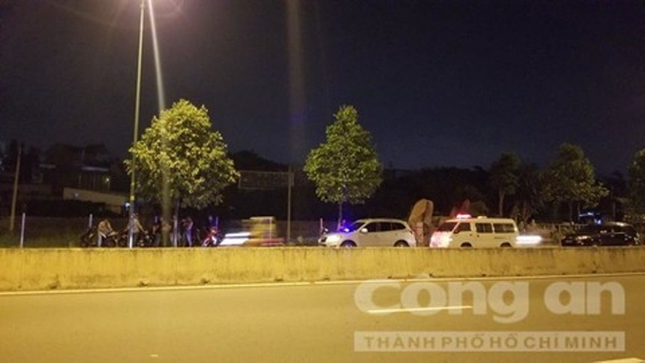 Người phụ nữ trình báo bị dàn cảnh cướp gần 1 tỷ ở TP.HCM - 2