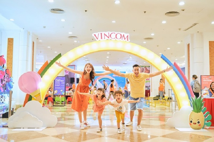 Xứ sở Cầu vồng tại Vincom có gì hấp dẫn? - 1