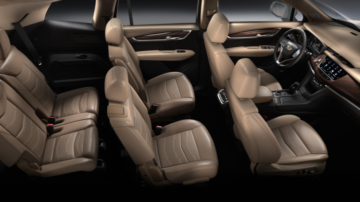 Cadillac XT6 nhắm đến khách hàng trẻ bằng giá mềm - 7