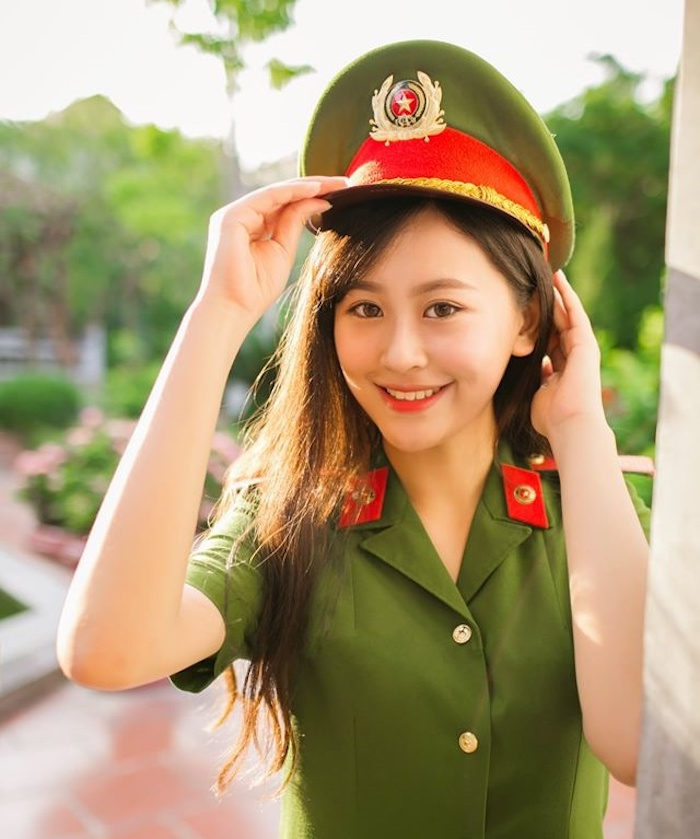 Hoa khôi trường Cảnh sát đạt điểm tuyệt đối khóa luận tốt nghiệp - 7