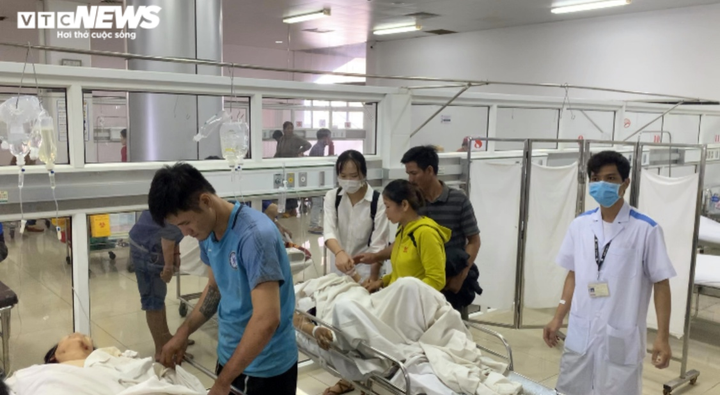 Nhân chứng kể lại phút giây kinh hoàng khi ô tô lao vào chợ ở Đắk Nông - 2