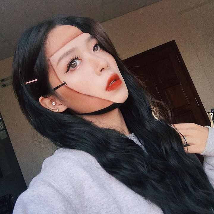 Loạt tác phẩm hoạ mặt kỳ dị của cô gái Việt khiến dân mạng choáng ngợp - 2