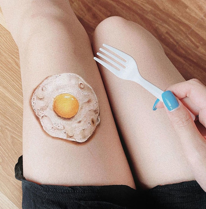 Loạt tác phẩm hoạ mặt kỳ dị của cô gái Việt khiến dân mạng choáng ngợp - 18