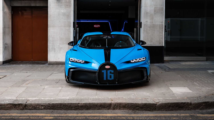 Ngắm Bugatti Chiron Pur Sport hàng hiếm lần đầu tiên xuất hiện tại London - 3