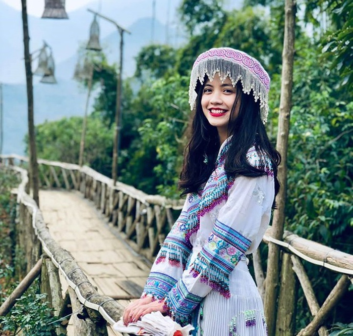 Hoa khôi Ngoại thương nhận 'mưa' lời khen khi khoe bảng điểm giỏi - 3