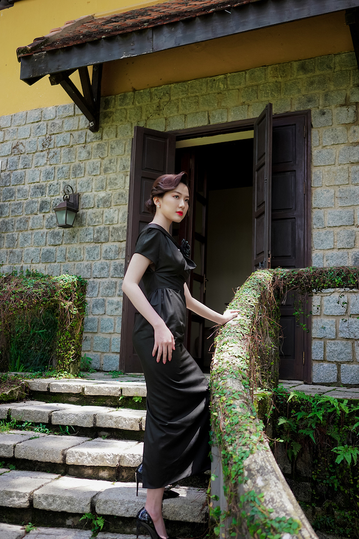 Lương Thanh ‘Hoa hồng trên ngực trái’ kiêu sa trong đồ lụa - 13