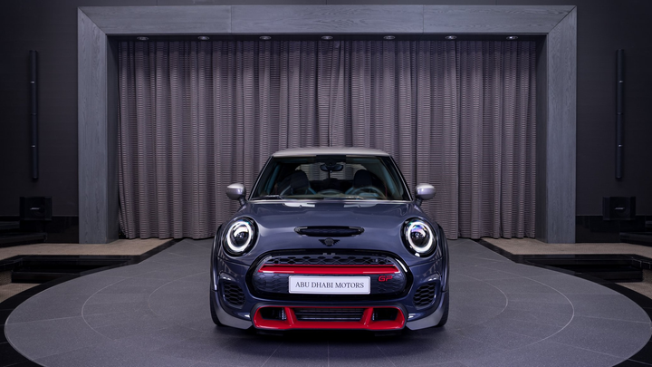  MINI John Cooper Works GP 2020 xuất hiện ở Abu Dhabi - 1