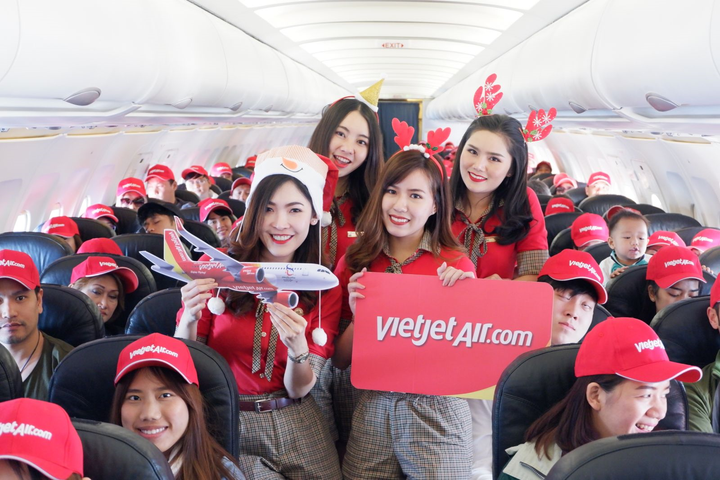 Vietjet là hãng hàng không đầu tiên khai thác trở lại sân bay Phuket - 2