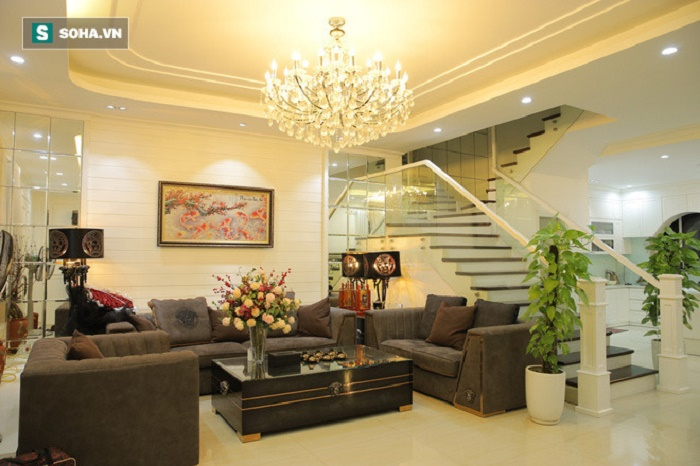 Biệt thự 20 tỷ đồng trong 'khu nhà giàu' của ca sĩ Quang Hà - 3